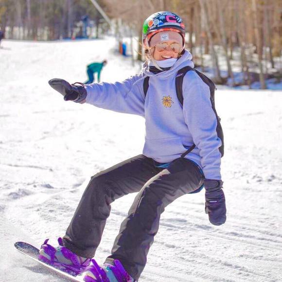 Meet your Posher, Andrea - Picture 1 of 1